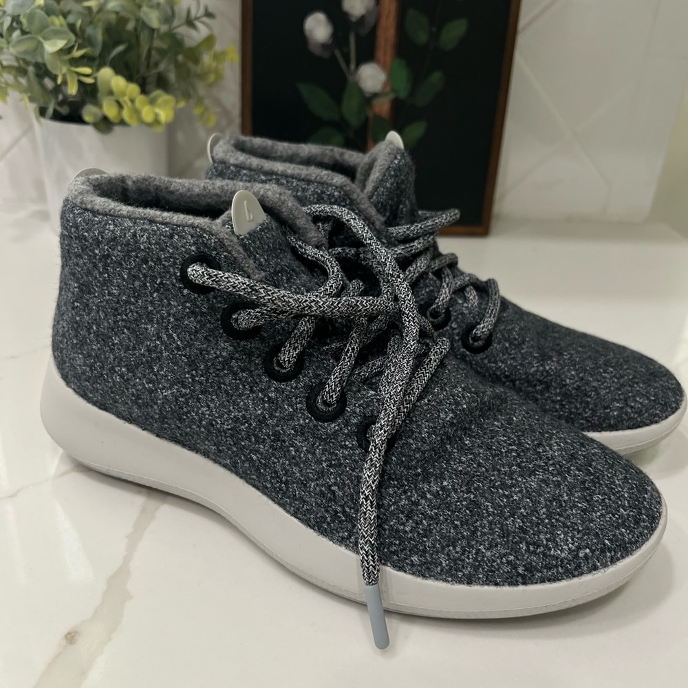 Allbirds WRUM Wool Runner Up Mizzles High Top Sneaker Gray Women’s Sz 8
